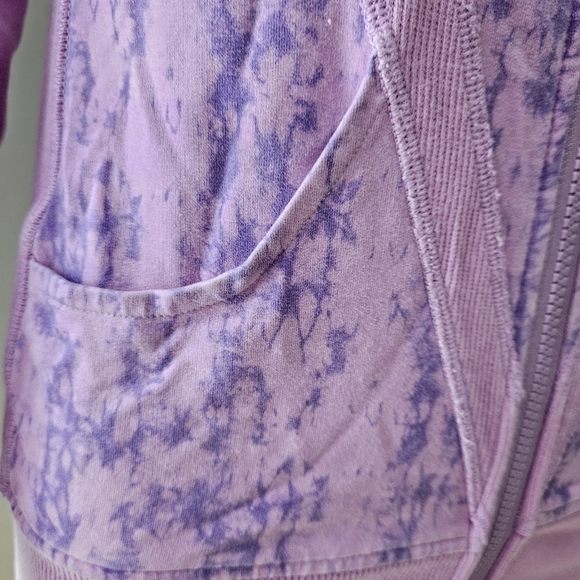 Ivivva by Lululemon purple hoodie sweatshirt jacket - Picture 4 of 14